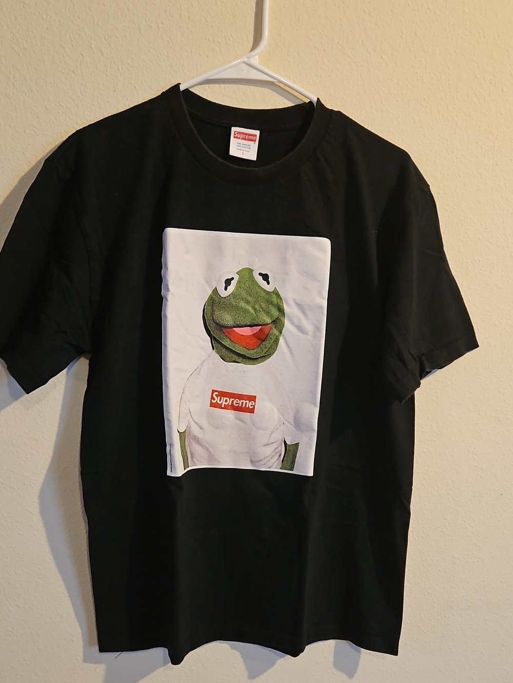 Supreme Black T-Shirt Featuring Green Kermit Graphic